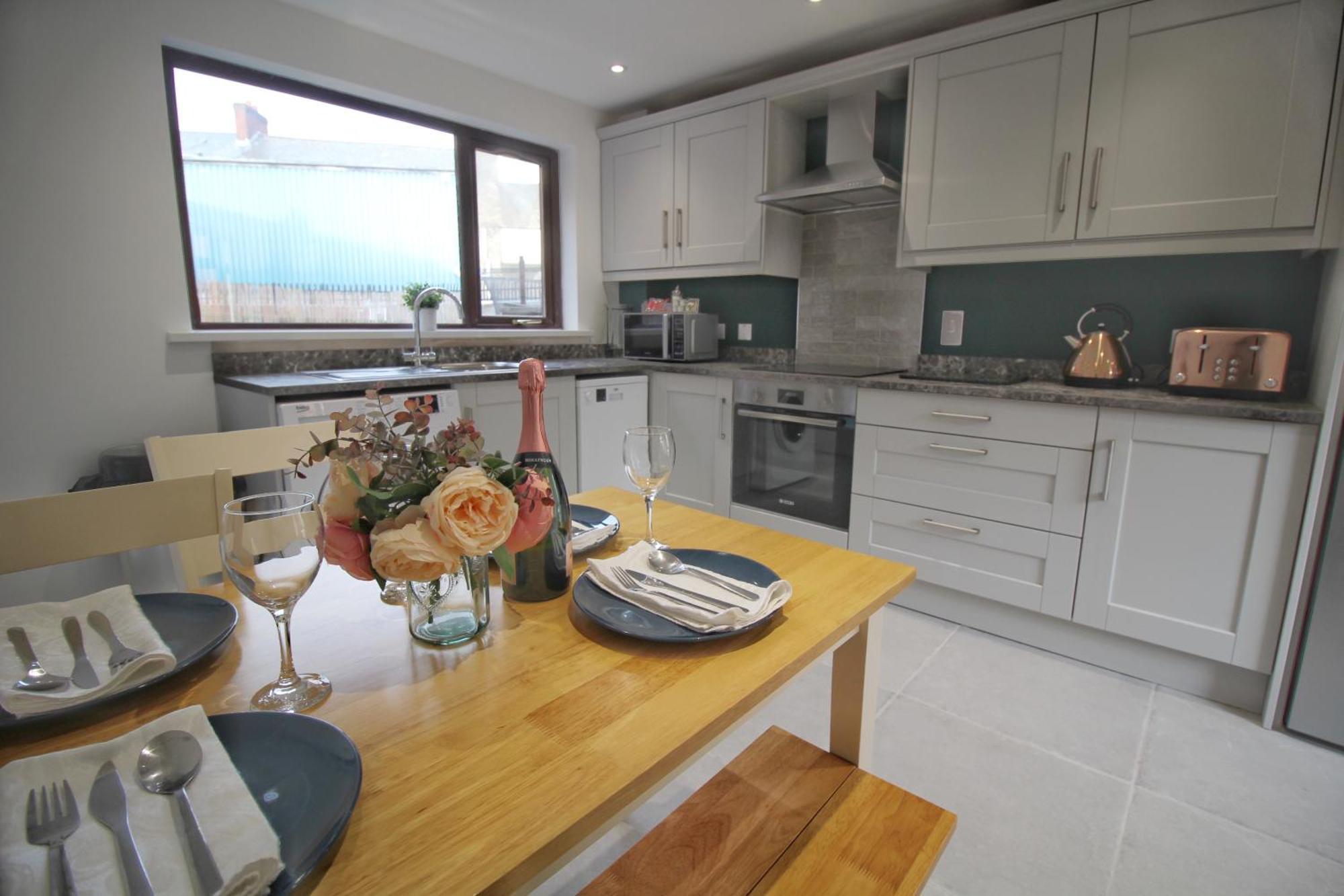 Anjore House - Belfast Serviced Apartment Экстерьер фото